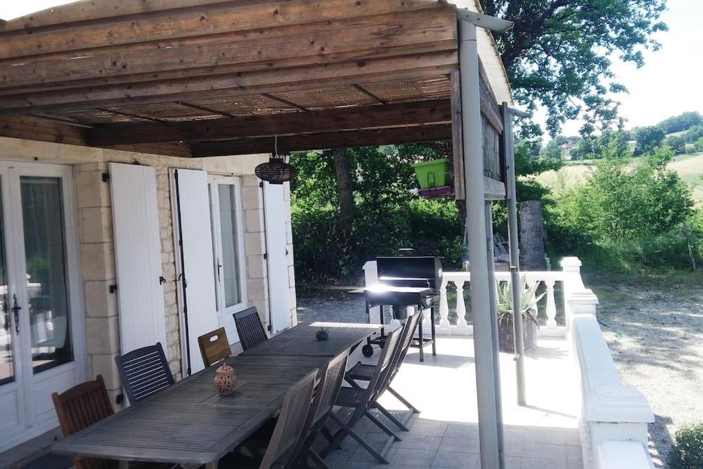Lou Malinbouzat Villa Brignac-la-Plaine Bagian luar foto